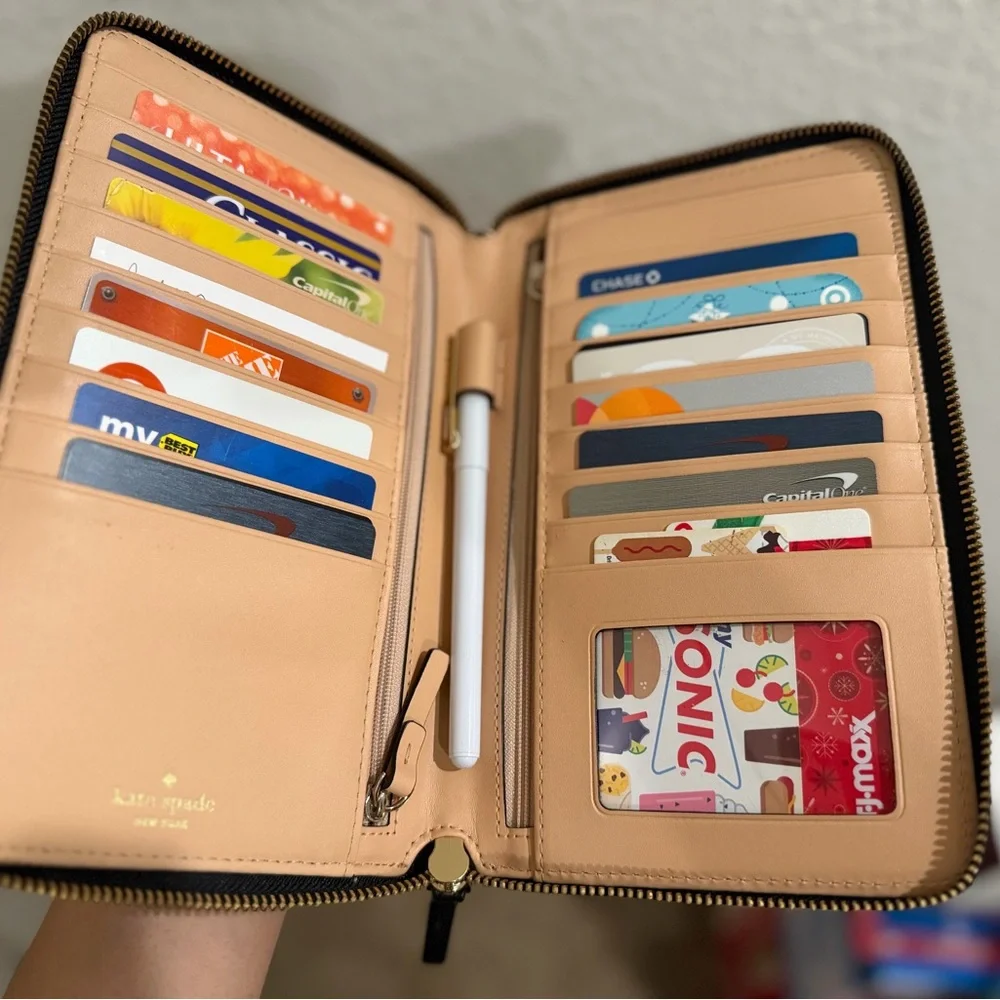 Large Kate Spade Black Zip-Around Wallet - Picture 4 of 4